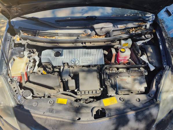 2012 Toyota Prius - $2,000 (morgan hill)63617800015873121