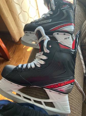 Bauer kids skates 1