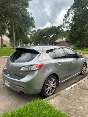 2010 Mazda 3 hatchback - $3,800 (Houston)63622306680579123