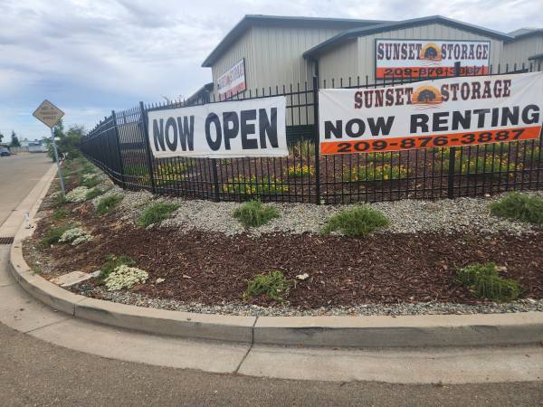 ¡¡¡¡Los entusiastas de automóviles necesitan un lugar para guardar tu vehículo por $99!!!! ¡Manténlo seguro!! (Oakdale)63970160230402120