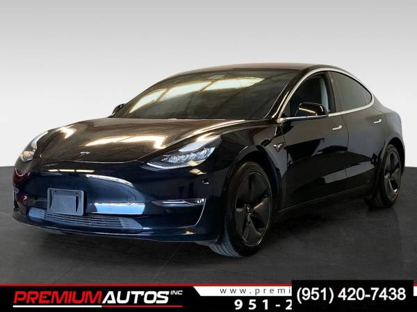 1 2018 Tesla Model 3 LONG RANGE Sedan Electric 1