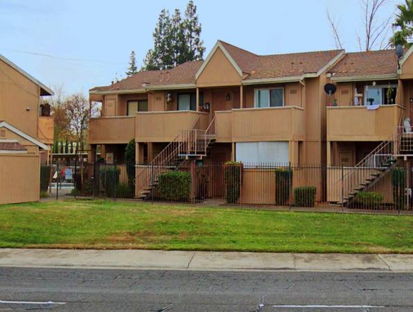 $1,599 / 2br - Great Cost of Living + Covered Parking - Vibrant (Sacramento)64044023132929121
