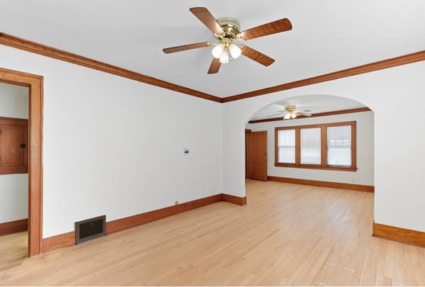 $1600.00 / 2br - 1264ft2 - Duplex recién actualizado63681659866243122