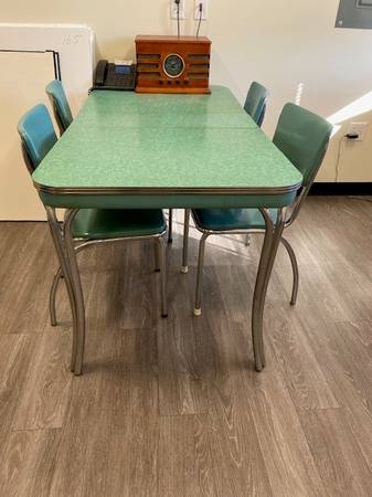 Vintage 1950s Formica and Chrome Dining Set 1