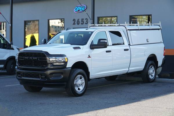 2023 RAM 3500 CREWCAB TRADESMAN - Photo 3