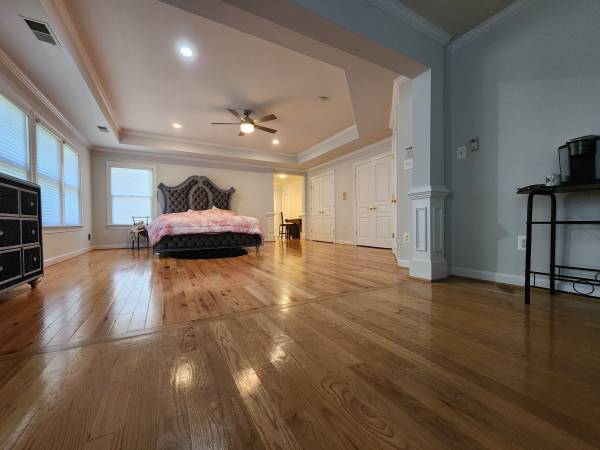 $1,995 / 1br - 8200ft2 - BEAUTIFUL BEDROOMS IN A GRAND HOME IN BAILEY'S CROSS (Falls Church)64040194842882122