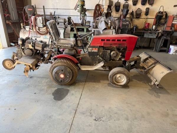 Craftsman Garden tractor 1