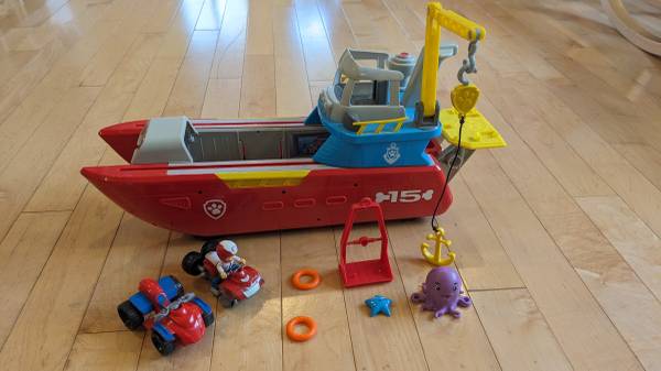 Paw Patrol Ultimate Sea Patroller - Zuma 1