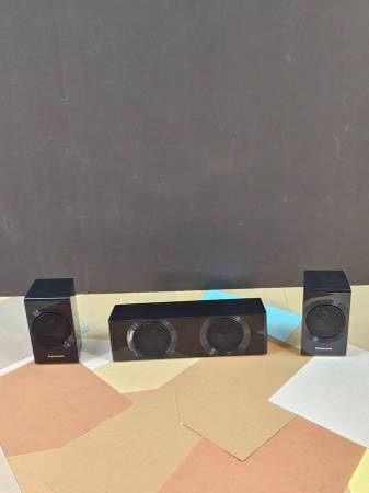 Panasonic SB-HS190 Bookshelf Surround Speakers set of 3 1
