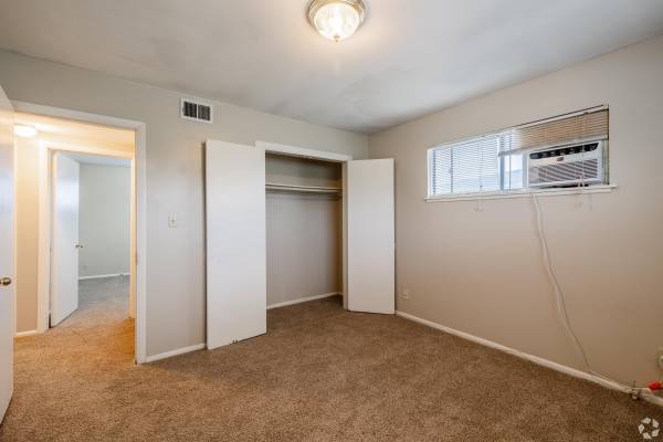 $675 / 2br - 800ft2 - Rent at Bluestem Today! Experience True Comfort! (Emporia)63978413548930121
