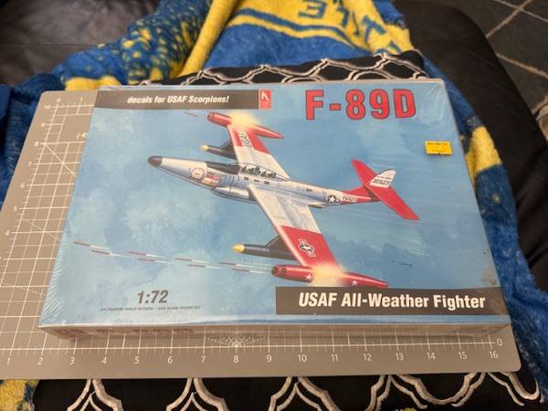 Hobbycraft 1/72 Scale F-89D Scorpion Model Kit Factory Sealed New! 1