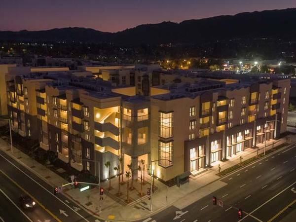 $1,954 / 1hab - 689ft2 - Zona de juegos, Centro de fitness, Refrigerador/Estufa (gilroy)63687405643393124