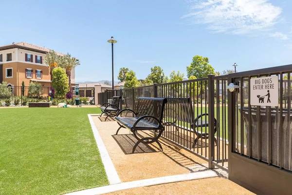 $2,876 / 2 habitaciones - 1031 pies cuadrados - Increíble departamento de 2 habitaciones y 2 baños en Camarillo. ¡1031 pies cuadrados! (Camarillo)63800474320129120