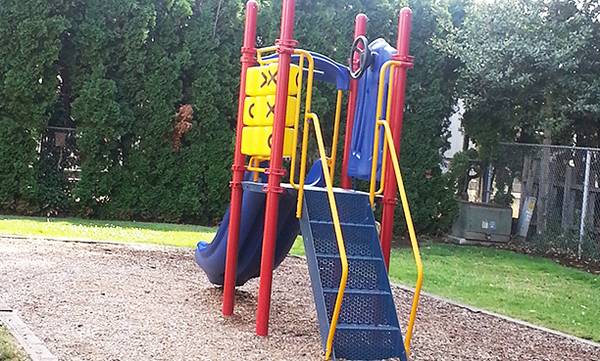 Electric Range, Professional Management, Designated Parking 1