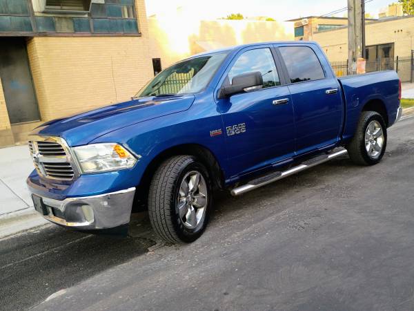 2018 Ram Big Horn 1500 - $14,800 (Chicago)63469630190337122