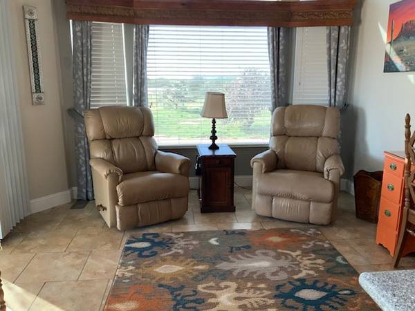 $185,000 / 1br - Park Model (Florence)64047709258114122