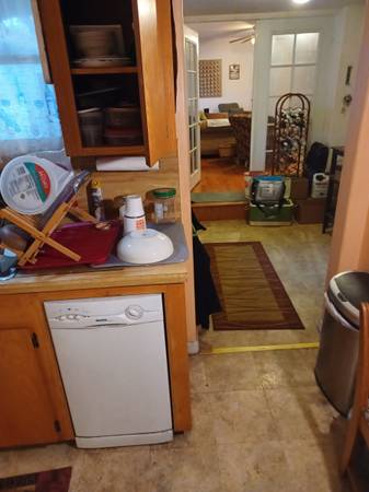 $750 / 5br - 1850ft2 - Furnished BR in nice home (Yreka)63678184797569120