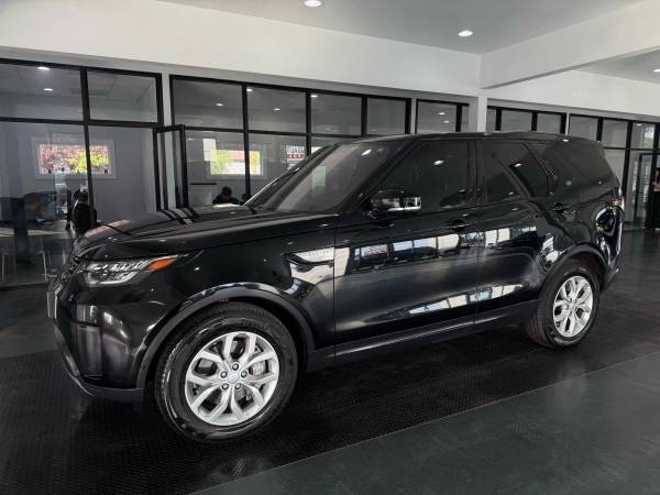2019 Land Rover Discovery SE Sport Utility 4D V6, Supercharged, 3.0 Li 1