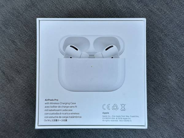Apple AirPods Pro with MagSafe Charging Case (Only left earbud works) - $40 (Allentown PA)62904075302787121