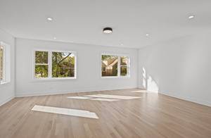 $885,000 / 4br - MAKE AN OFFER-single family (ELMWOOD PARK)64201208272129121