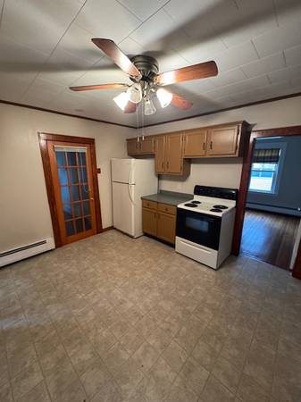 $1,750 / 2br - New Price-1st Flr.2 Bed in Easthampton! Heat and Hot Water Included! (Princeton Avenue Easthampton MA)64017046678529124