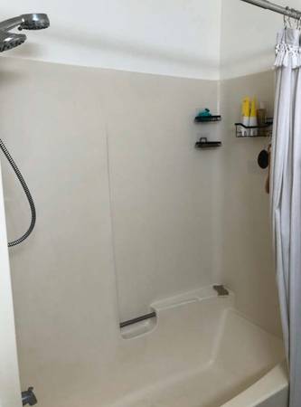 $700 / 2br - Room for rent in Kennewick near Fred Mayer (Kennewick)63879023017857122