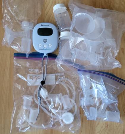 Ameda Mya Joy Plus Breast Pump 1