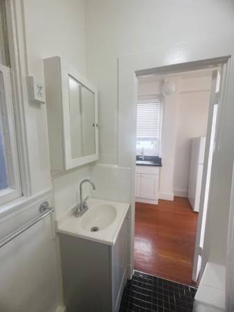 $1,745 Live in the City Core– Cozy Studio w/ On-Site Laundry & Transit Access (tenderloin)63873333059585124