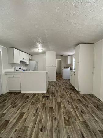 $45,000 / 2br - 644ft2 - Simplemente sensacional 644 pies cuadrados, 2 habitaciones, 1 baño! ¡Cabe perfecto con tu estilo de vida! (Gainesville)63822865017603120
