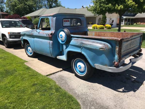 1965 Chevy C-10 Short bed Step side Texas Patina Shop Truck - $12,500 (Crestwood, IL)63618847165697121
