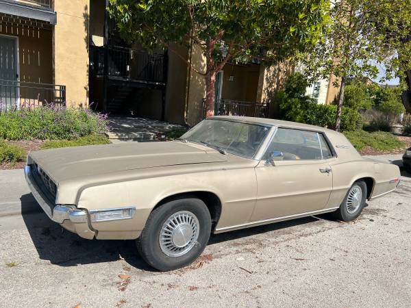 1968 Ford Thunderbird en venta - $2,000 (Santa Cruz)63617120729731121