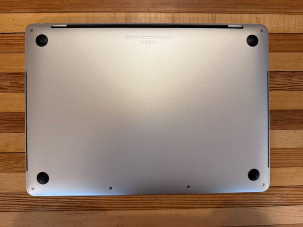 2020 MacBook Pro – 2.3 GHz i7 / 32GB RAM / 4TB SSD – Excellent Conditi - $55063471323412993123