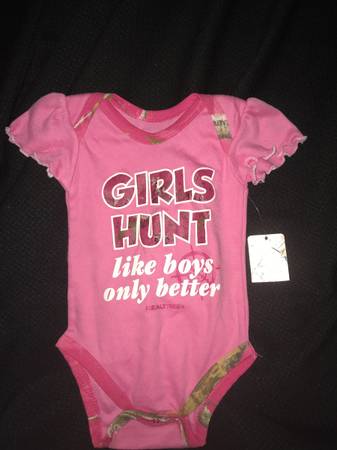GIRLS HUNT like boys only better Baby Onesie New / tags 1