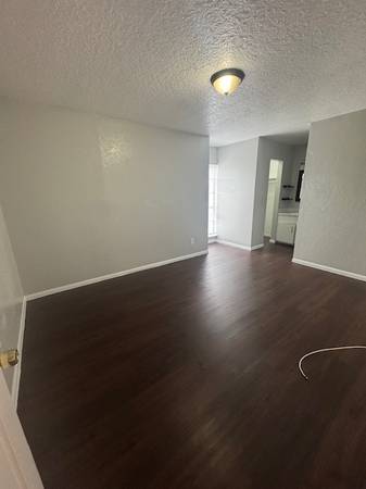 $800.00 / 1br - 490ft2 - Spacious One bedroom Ready for move in64036541478914124