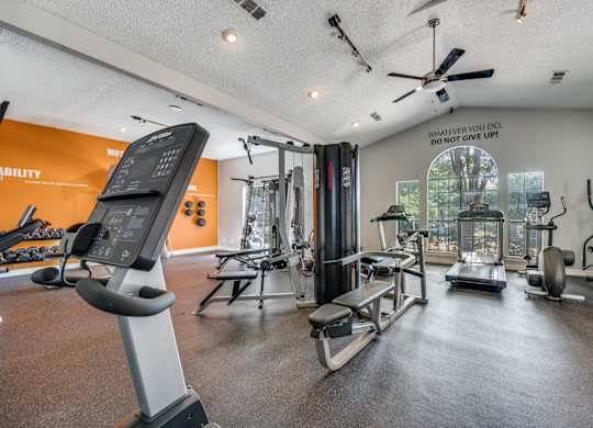 $1,175 / 1br - 742ft2 - 1/hd, Solariums y Drybars, ¡Ubicado en Irving! (1400 Esters Rd, Irving, TX)63796327710851121