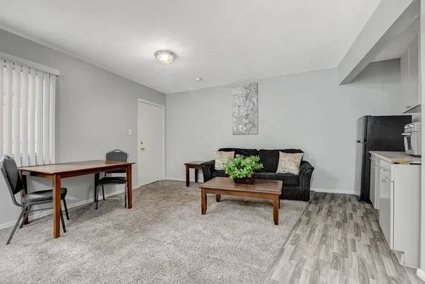$875 / 1br - 469ft2 - Aire acondicionado, ¡Ubicado en Las Vegas!, 1/hab 1/baño (4505 Paradise Road, Las Vegas, NV)63859612429443124