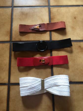 4 Ladies Stetchy Belts 1
