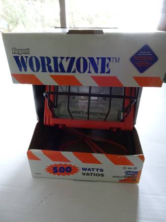 Regent WORKZONE WORKLIGHT Model No.:  WZ450 500 Watts - $25 (Ashippun)63470635560577120