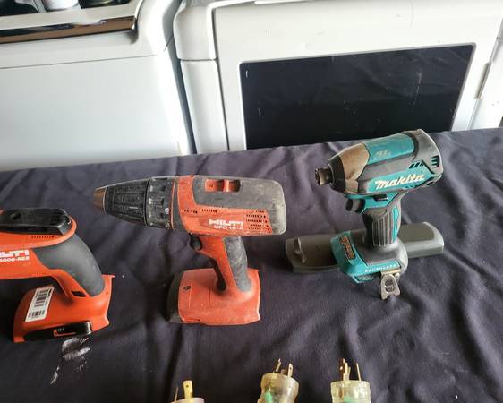 (B)-Herramientas inalámbricas 18v HILTI-MAKITA $50 a $250 - $150 (sacramento)62961762712323124