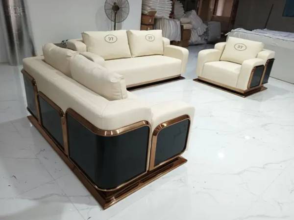 HIGH QUALITY LUXURY CONTEMPORARY SOFA 1