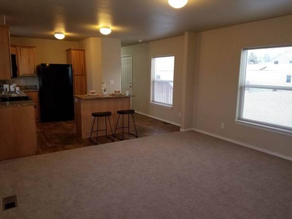 $1,999 / 2br - 1025ft2 - Cat and Dog Heaven! Amazing Pet-Friendly Community! 2 Bed / 2 Bath (Anchorage)64004784721153124
