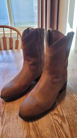 Ariat Heritage Ropers - Men's 10.5EE, brown leather 1