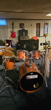 Beautiful Gretch Kit 1