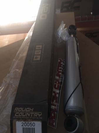 Rough Country N2.0 Shocks, Fits 82-04 Chevy S10 4wd PU with 2-3" Lift 1