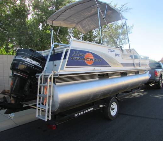 21' Sun Tracker Pontoon Boat 150 hp Motor Alum Floor Possible Trade 1