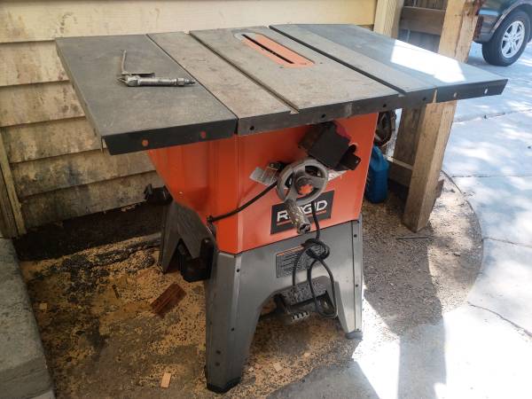 RIDGID 13 Amp 10 in. Professional Cast Iron Table Saw 1