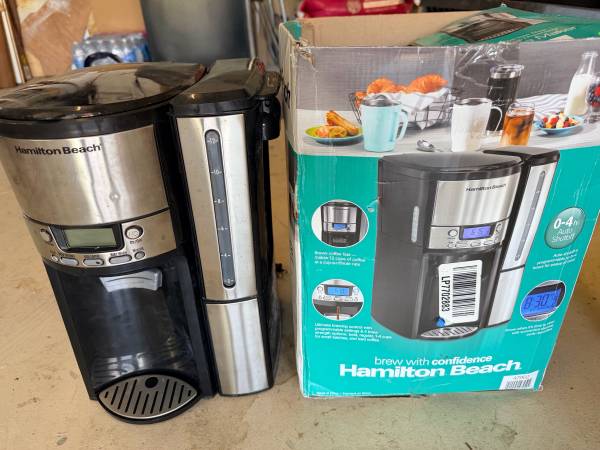 Hamilton Beach 12 Cup Brewmaster Coffee Maker 1