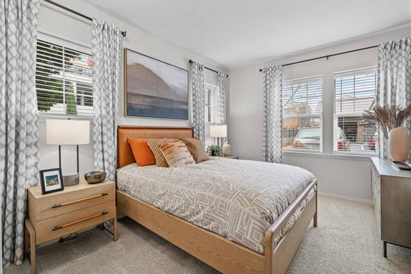 $2,003 / 2br - 959ft2 - Lush Landscaping, Washer & Dryer, Clubhouse (6199 NE Alder St, Hillsboro, OR)63956353383554123
