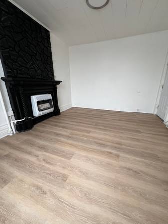 Newly renovated studio apartment 2F 1