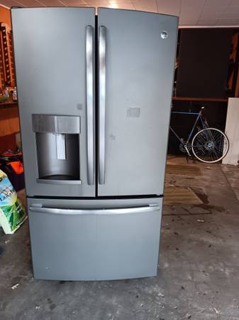 GE refrigerator 1